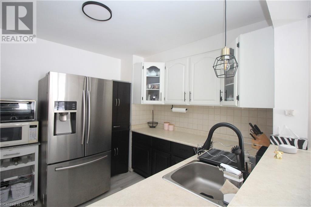 Listing 40372438 - Large Photo # 9