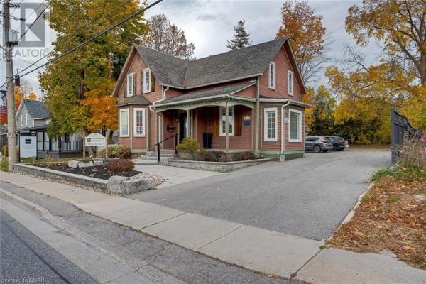 572 KINGSTON Road W, Ajax