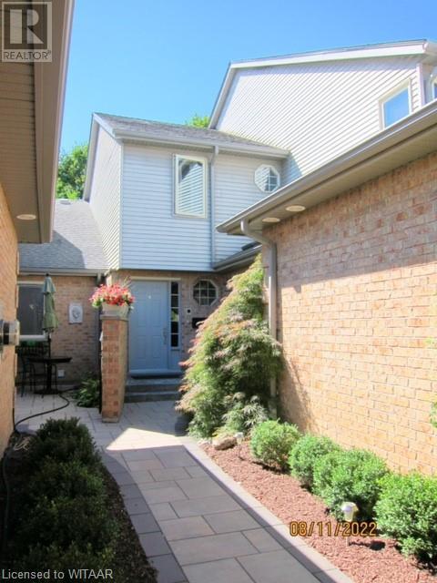 Listing 40372456 - Large Photo # 1