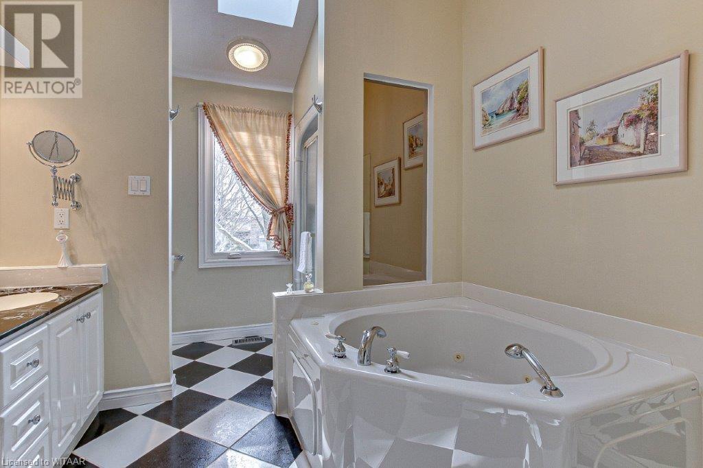Listing 40372456 - Large Photo # 29