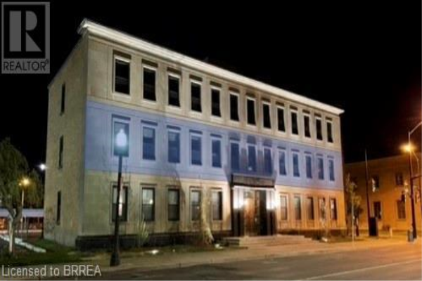 84 MARKET Street Unit# 2nd Floor, Brantford