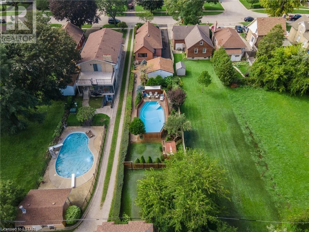 Listing 40372699 - Large Photo # 2