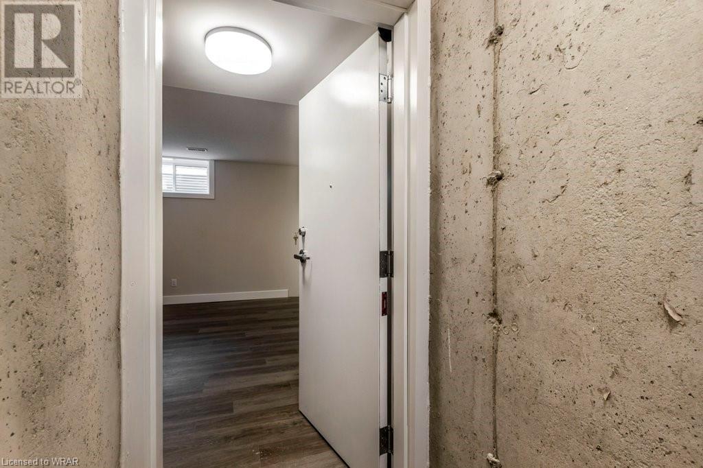 Listing 40372727 - Large Photo # 30