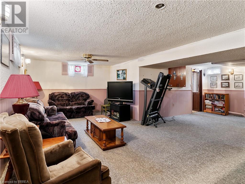 Listing 40372846 - Large Photo # 36