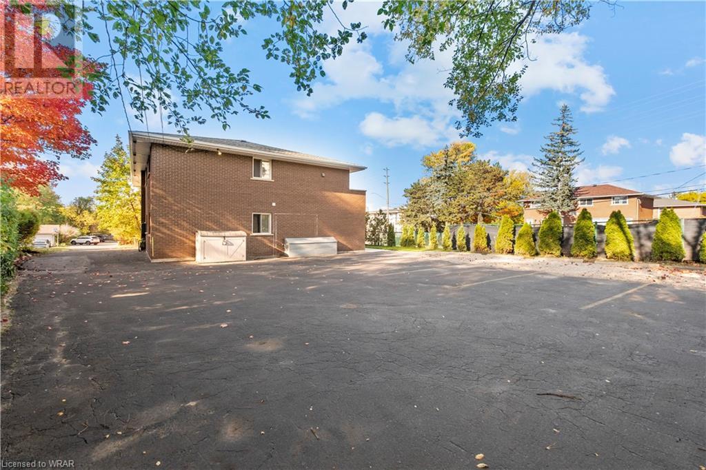 Listing 40372995 - Large Photo # 44