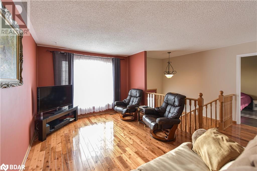 Listing 40373103 - Large Photo # 12