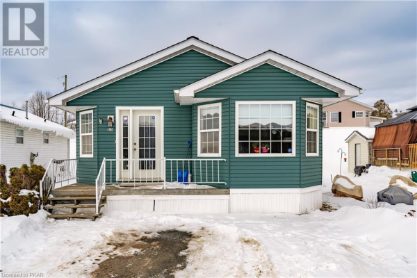 152 CONCESSION RD 11 WEST Unit# 25, Hastings