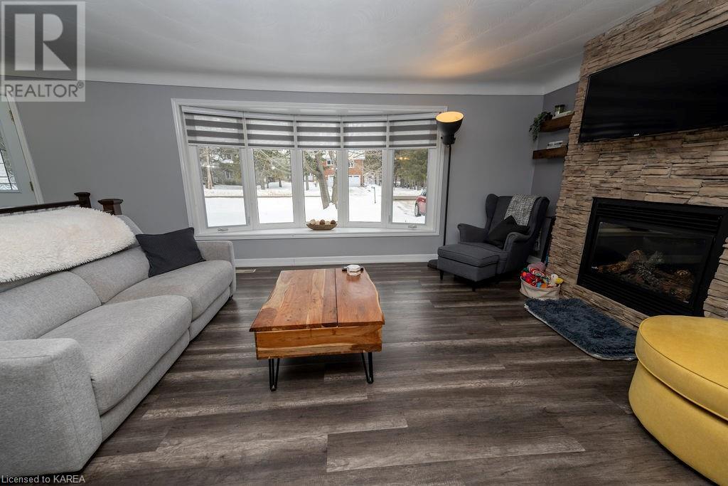 Listing 40373395 - Large Photo # 9
