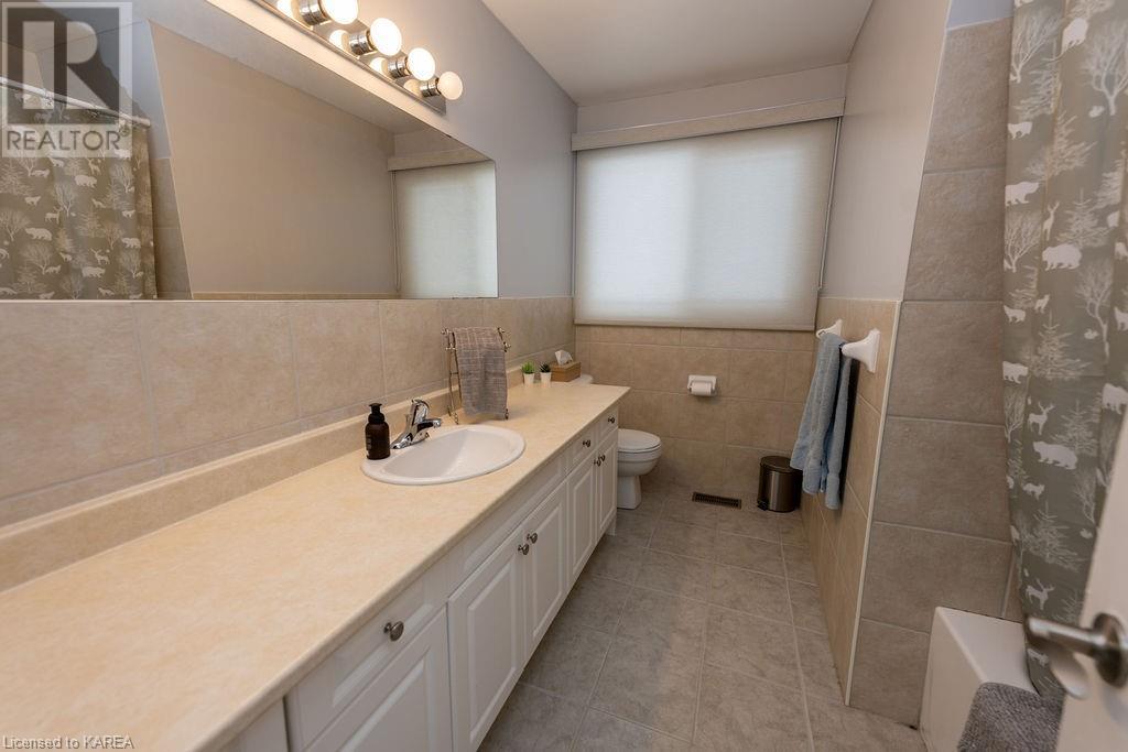 Listing 40373395 - Large Photo # 27