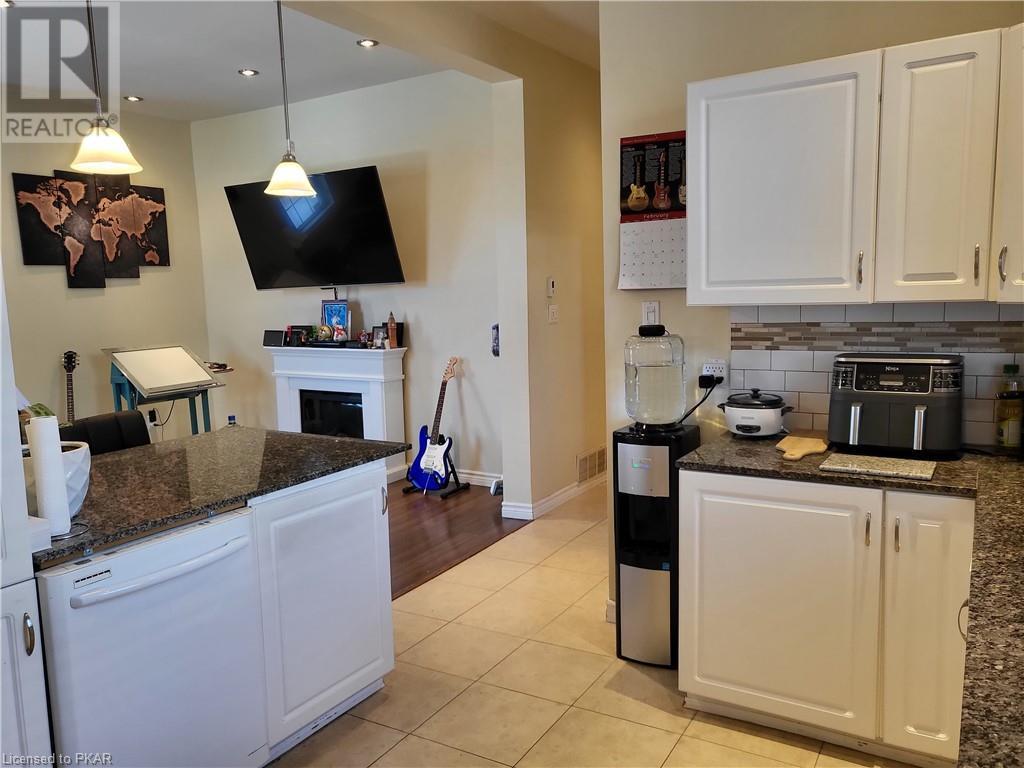 Listing 40373414 - Large Photo # 6