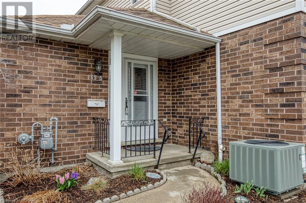 Listing 40373514 - Large Photo # 5