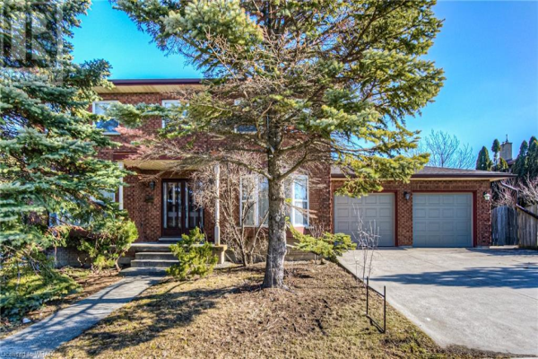 11 ALBION FALLS Boulevard, Hamilton