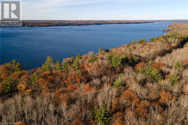 704 BIRCHVIEW Road, Lakefield