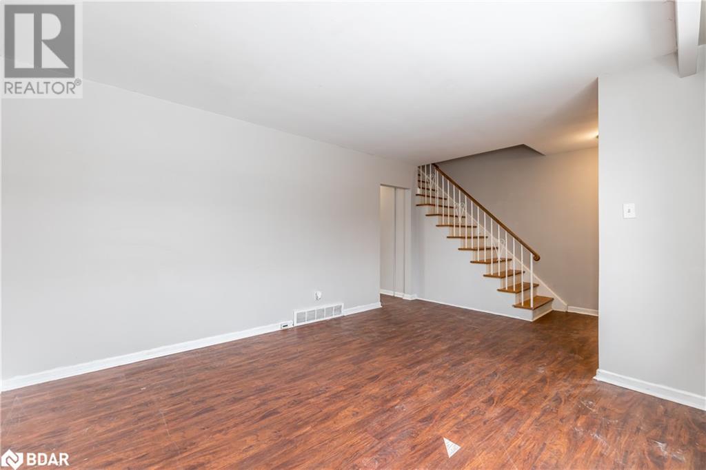 Listing 40374132 - Large Photo # 6