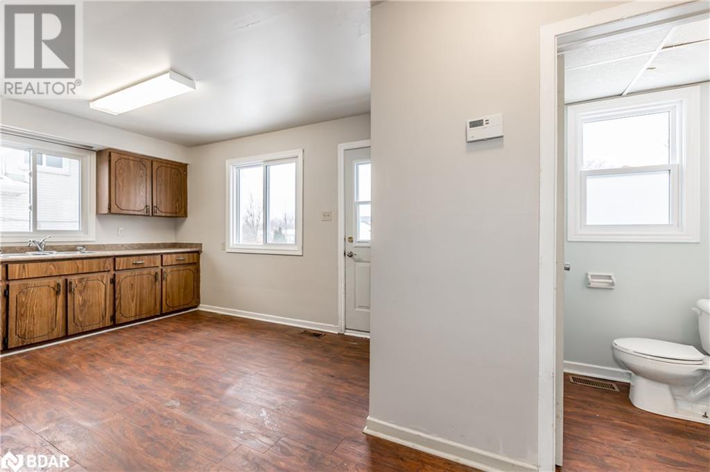 Listing 40374132 - Large Photo # 7