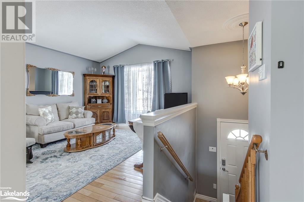 Listing 40374219 - Large Photo # 2