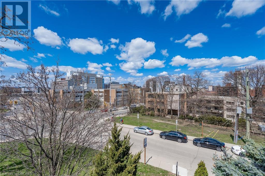 Listing 40374269 - Large Photo # 26