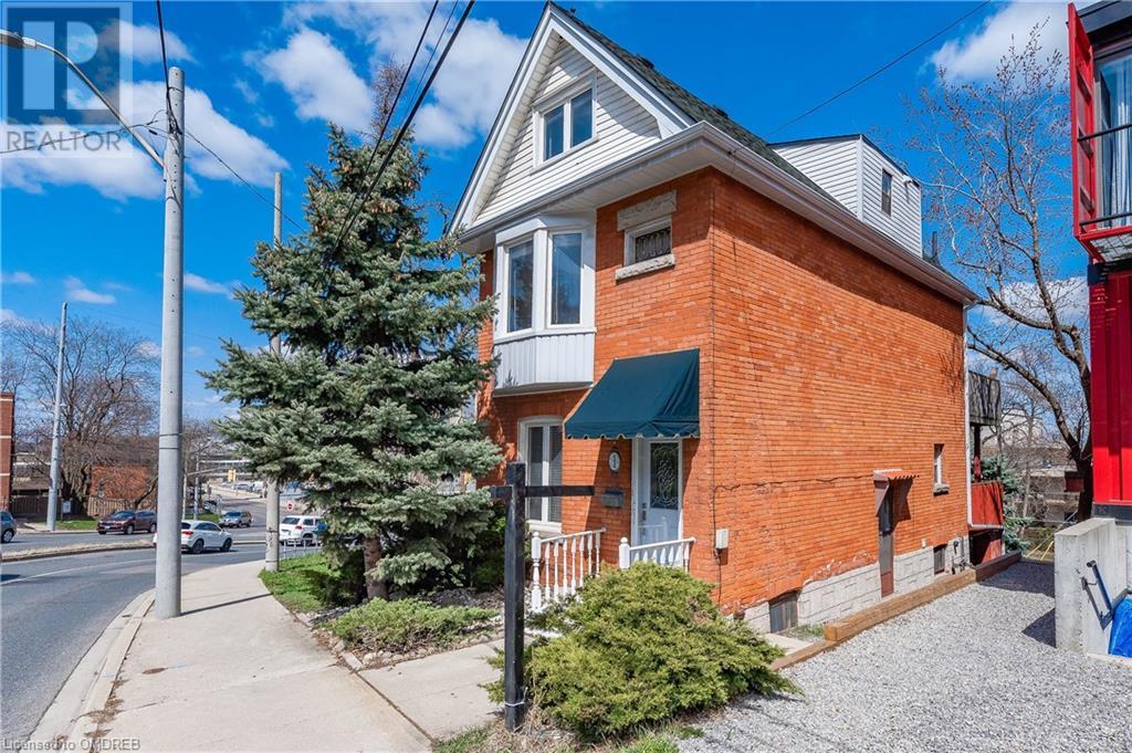 Listing 40374269 - Large Photo # 3