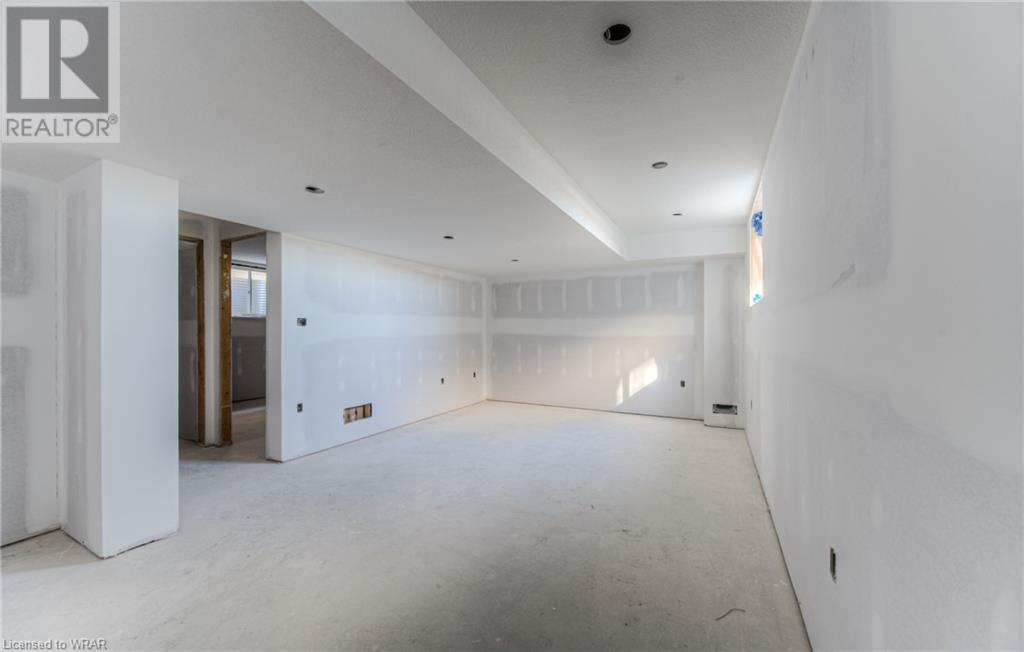 Listing 40374385 - Large Photo # 31