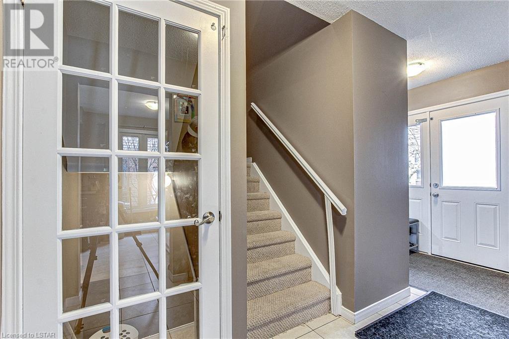 Listing 40374499 - Large Photo # 4