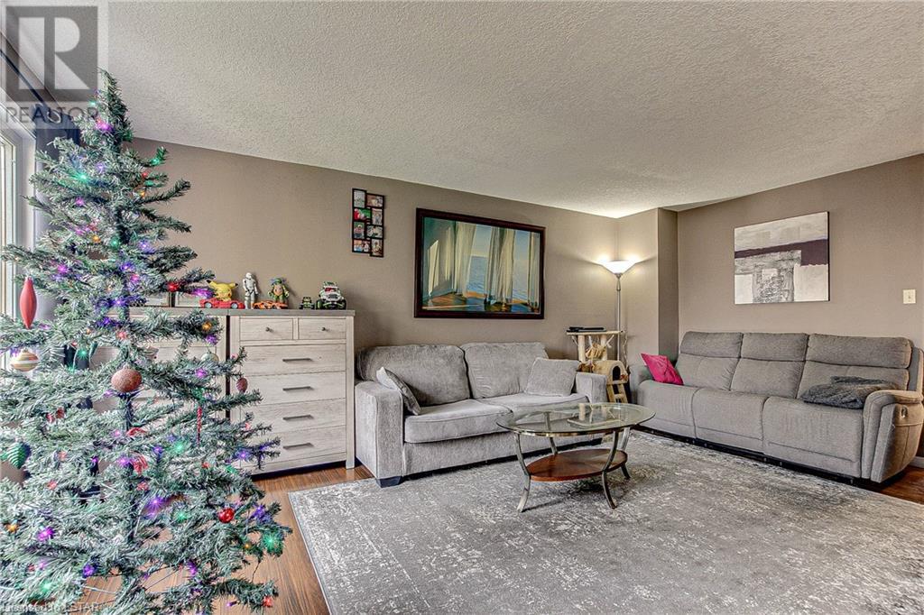 Listing 40374499 - Large Photo # 8
