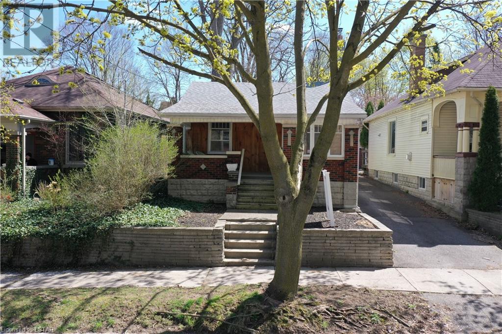 Listing 40374829 - Large Photo # 1