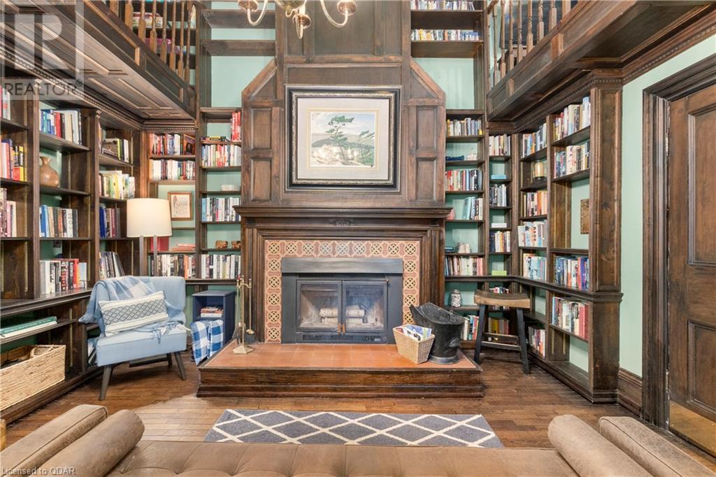 Listing 40375030 - Large Photo # 7
