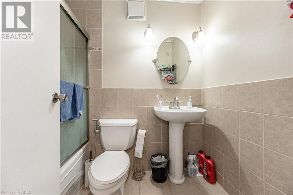 Listing 40375150 - Large Photo # 33