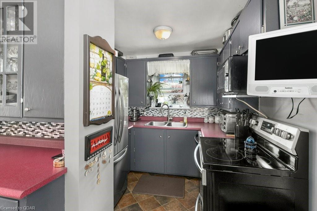 Listing 40375357 - Large Photo # 13