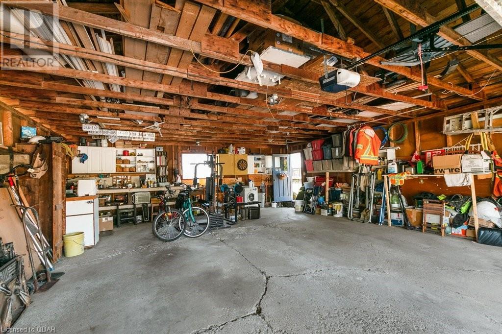 Listing 40375357 - Large Photo # 26