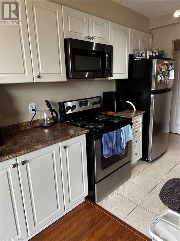 Listing 40375394 - Large Photo # 2