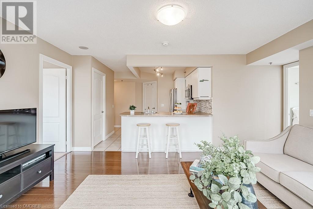 Listing 40375441 - Large Photo # 19
