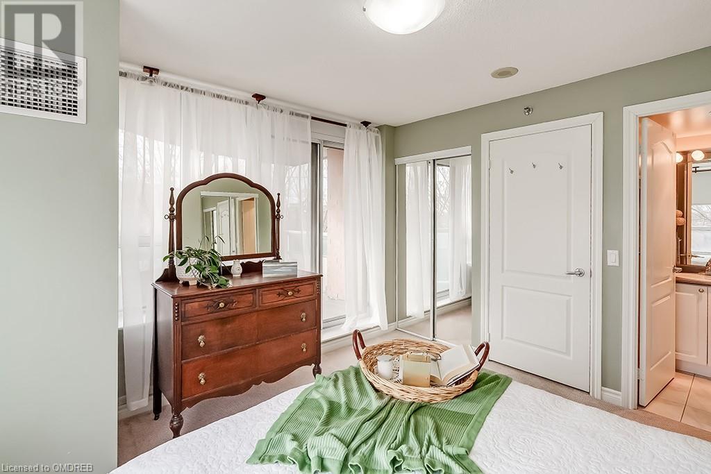 Listing 40375441 - Large Photo # 22