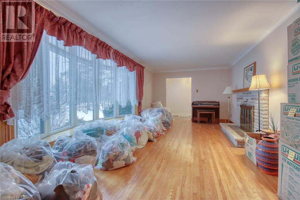 Listing 40375526 - Large Photo # 7