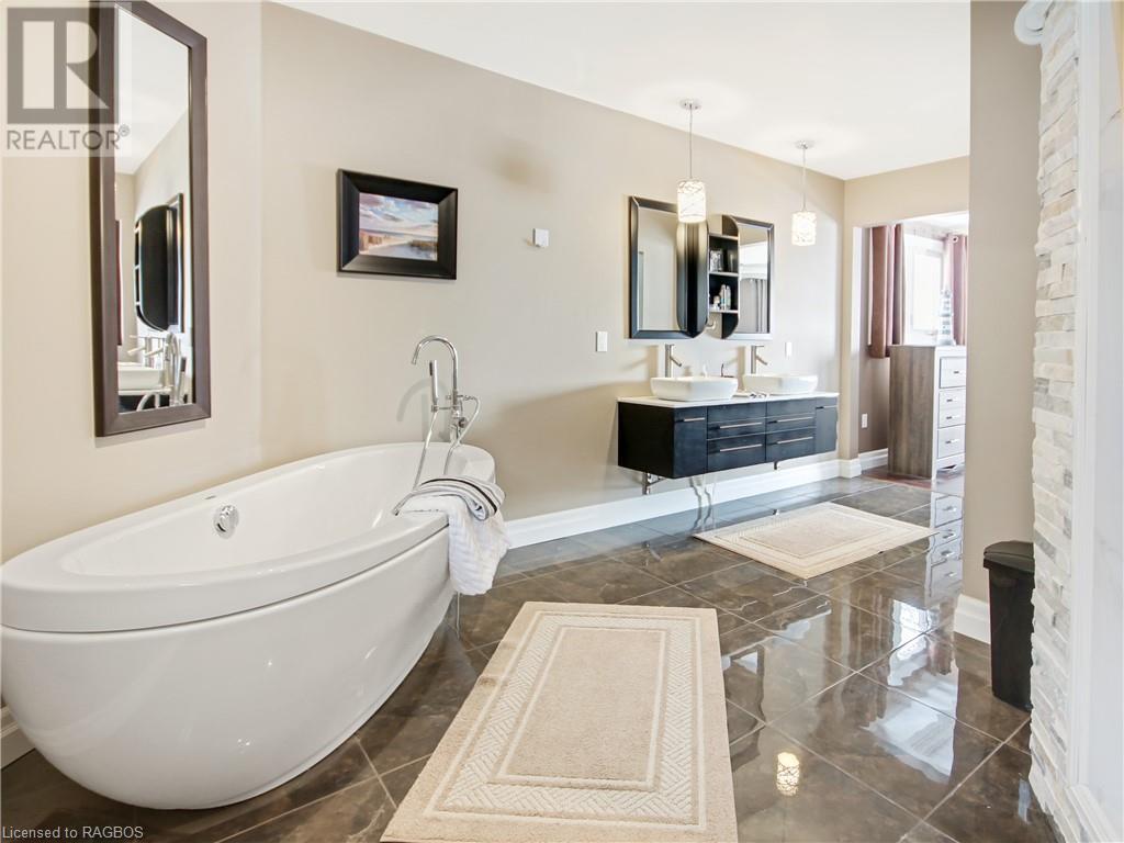 Listing 40375542 - Large Photo # 24