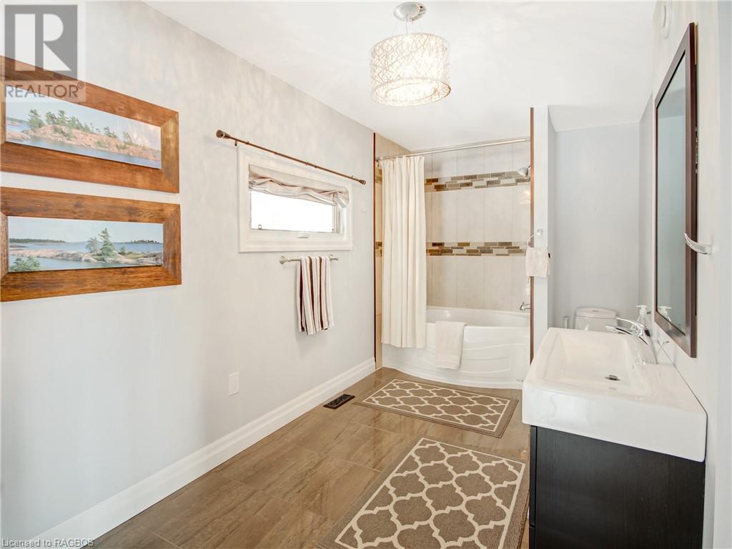 Listing 40375542 - Large Photo # 31