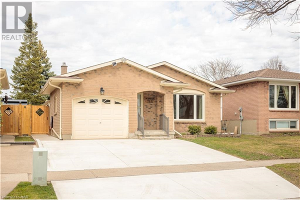 7851 TAD Street, Niagara Falls