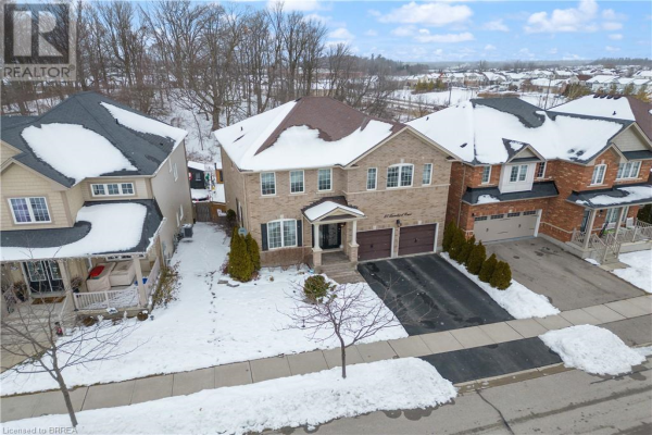 37 LAMBERT Crescent, Brantford