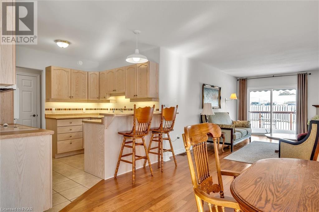 Listing 40376209 - Large Photo # 7