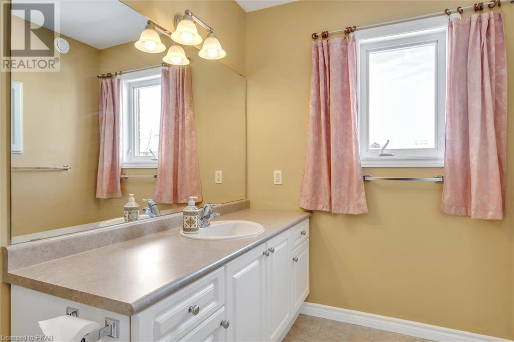 Listing 40376209 - Large Photo # 16