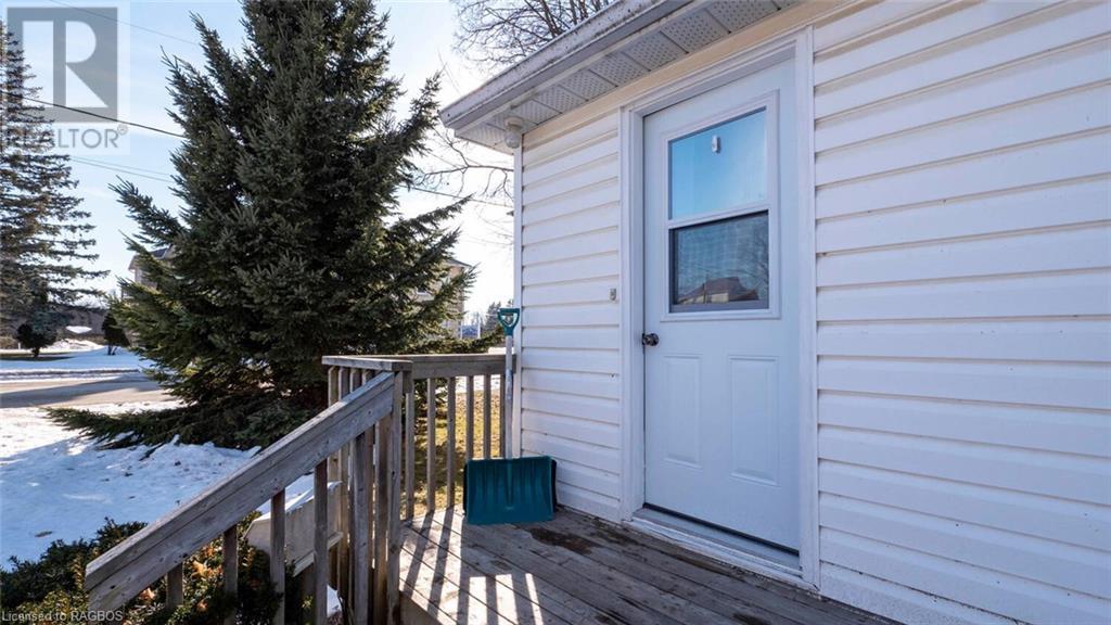 Listing 40376215 - Large Photo # 8