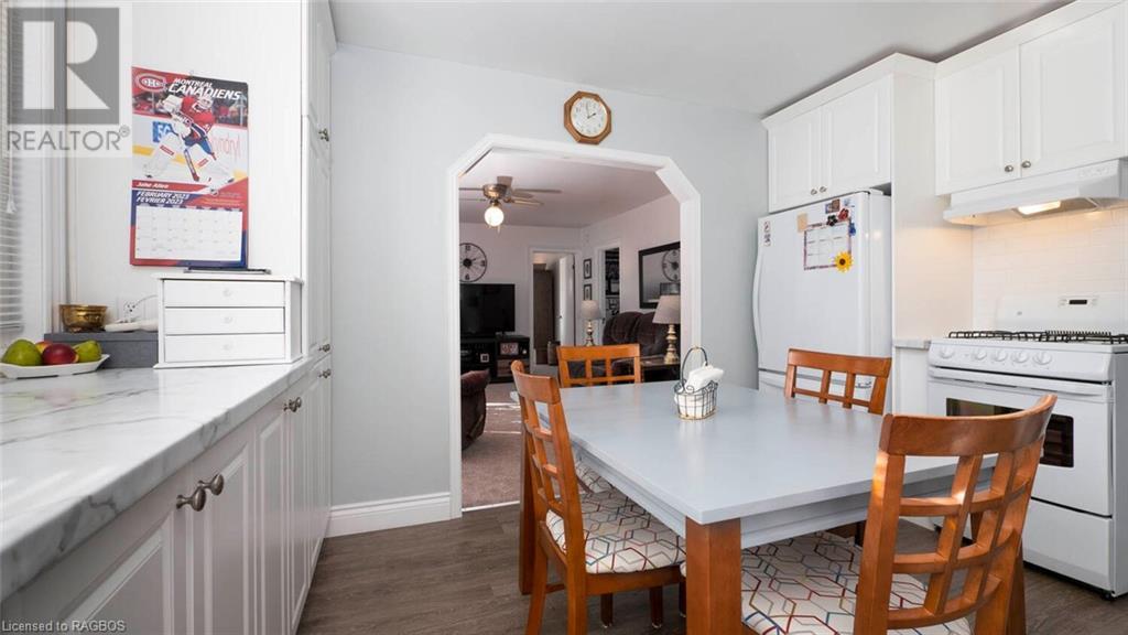 Listing 40376215 - Large Photo # 13
