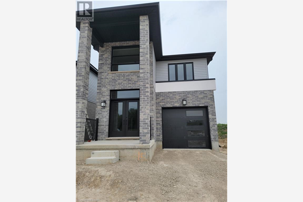 6429 ROYAL MAGNOLIA Avenue, London