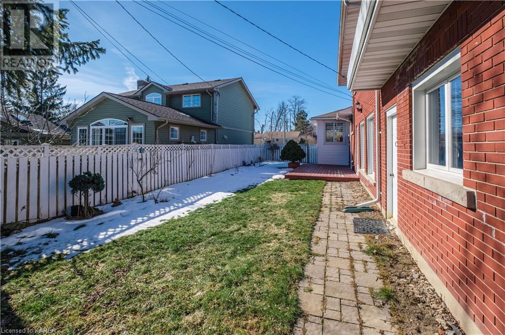 Listing 40376341 - Large Photo # 5