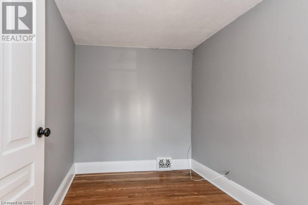 Listing 40376377 - Large Photo # 17