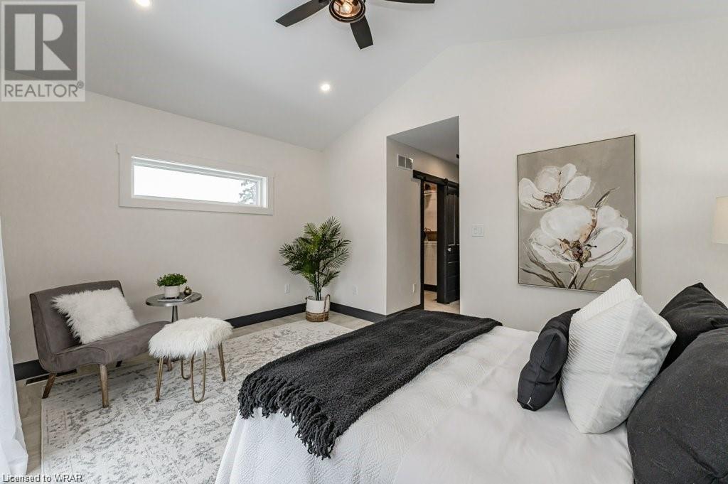 Listing 40376448 - Large Photo # 18