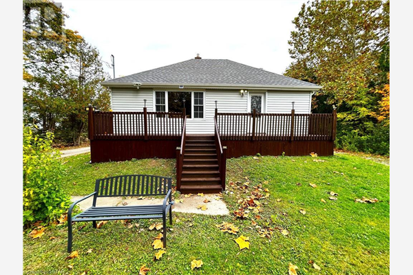 35 GREENFIELD Drive, London
