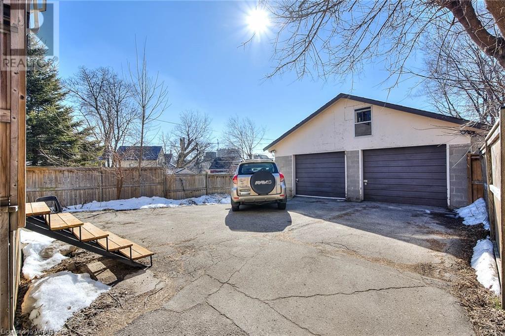 Listing 40376502 - Large Photo # 42