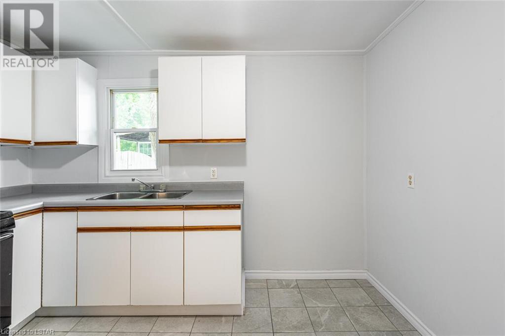 Listing 40376634 - Large Photo # 9