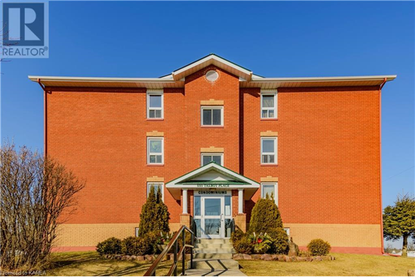 550 TALBOT Place Unit# 205, Gananoque